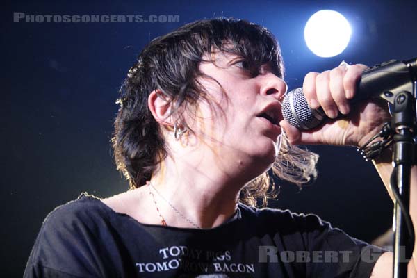 LA FRACTION - 2006-01-12 - PARIS - La Maroquinerie - 